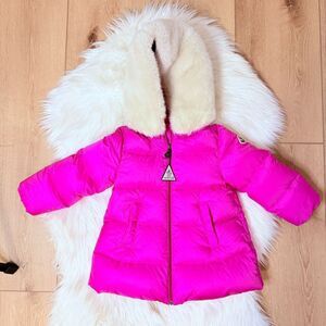 Moncler Brand New Fuchsia Puffer Jacket with Fur Trim - Size 18-24 months